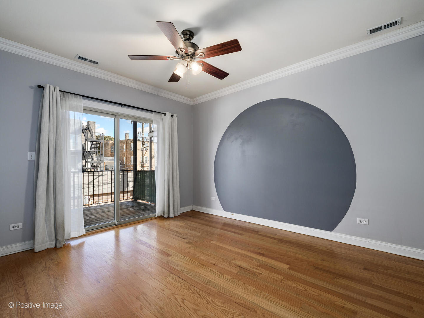 1533 N Campbell Avenue Unit: 2