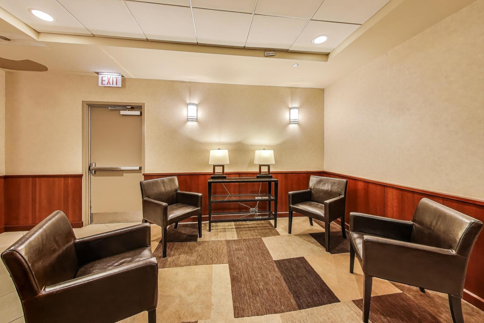 1250 S INDIANA Avenue Unit: 710