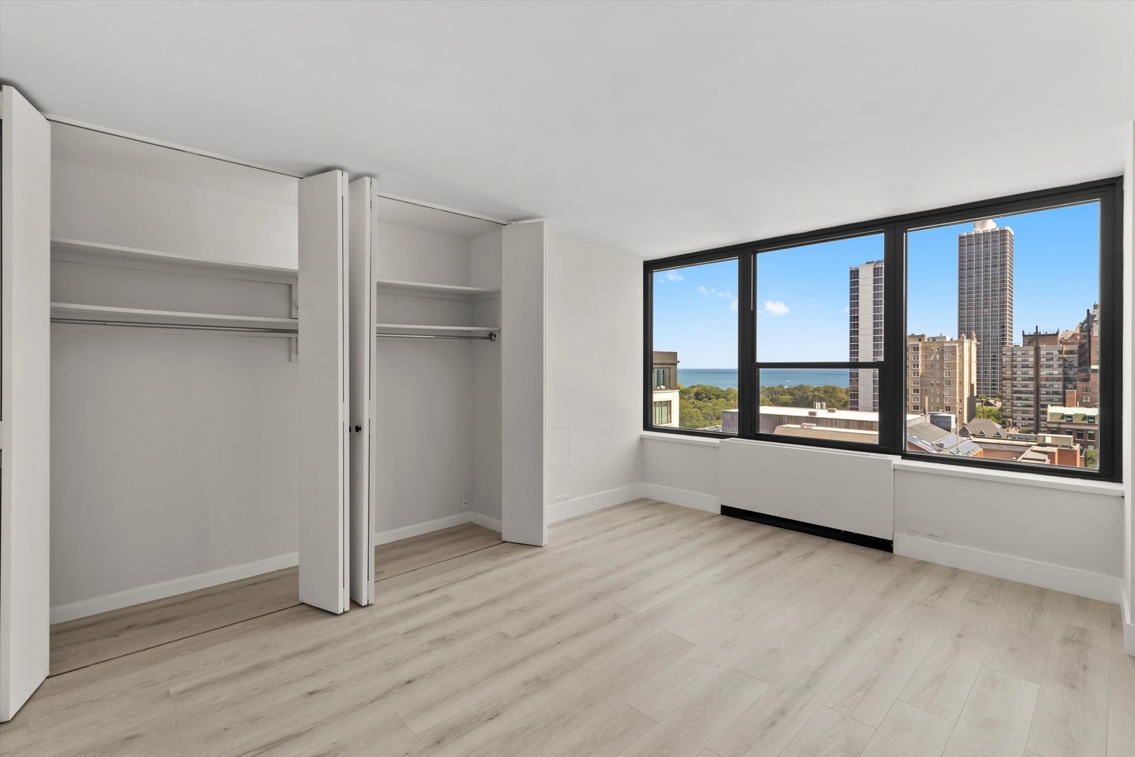 1560 N Sandburg Terrace Unit: 1508J