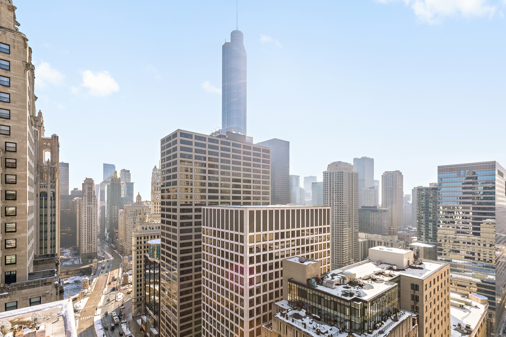 535 N MICHIGAN Avenue Unit: 1009