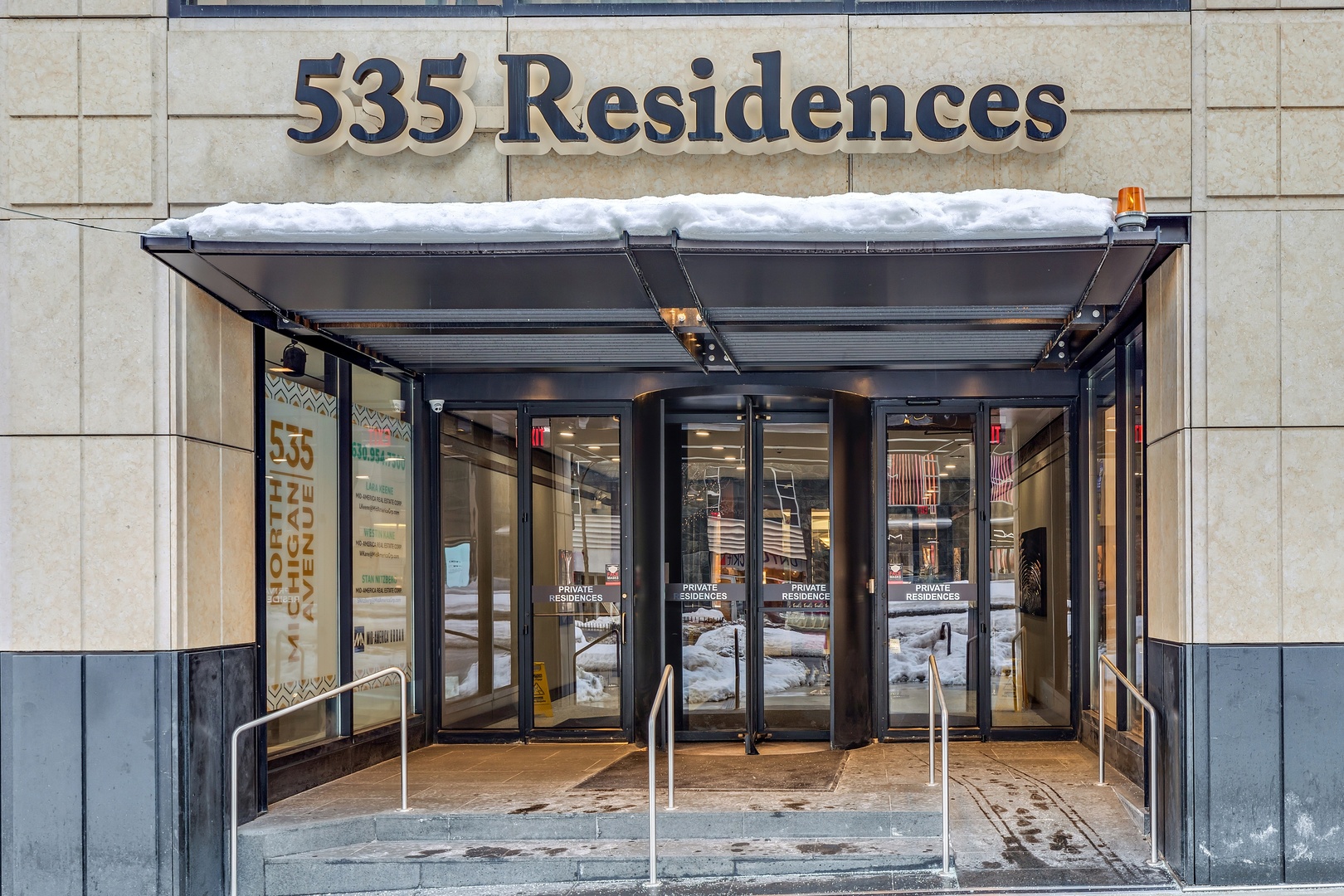 535 N MICHIGAN Avenue Unit: 1009