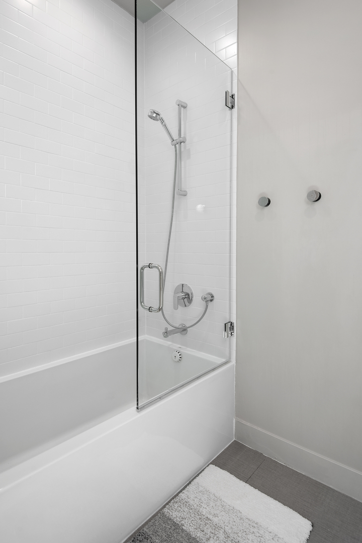 1622 N Wolcott Avenue