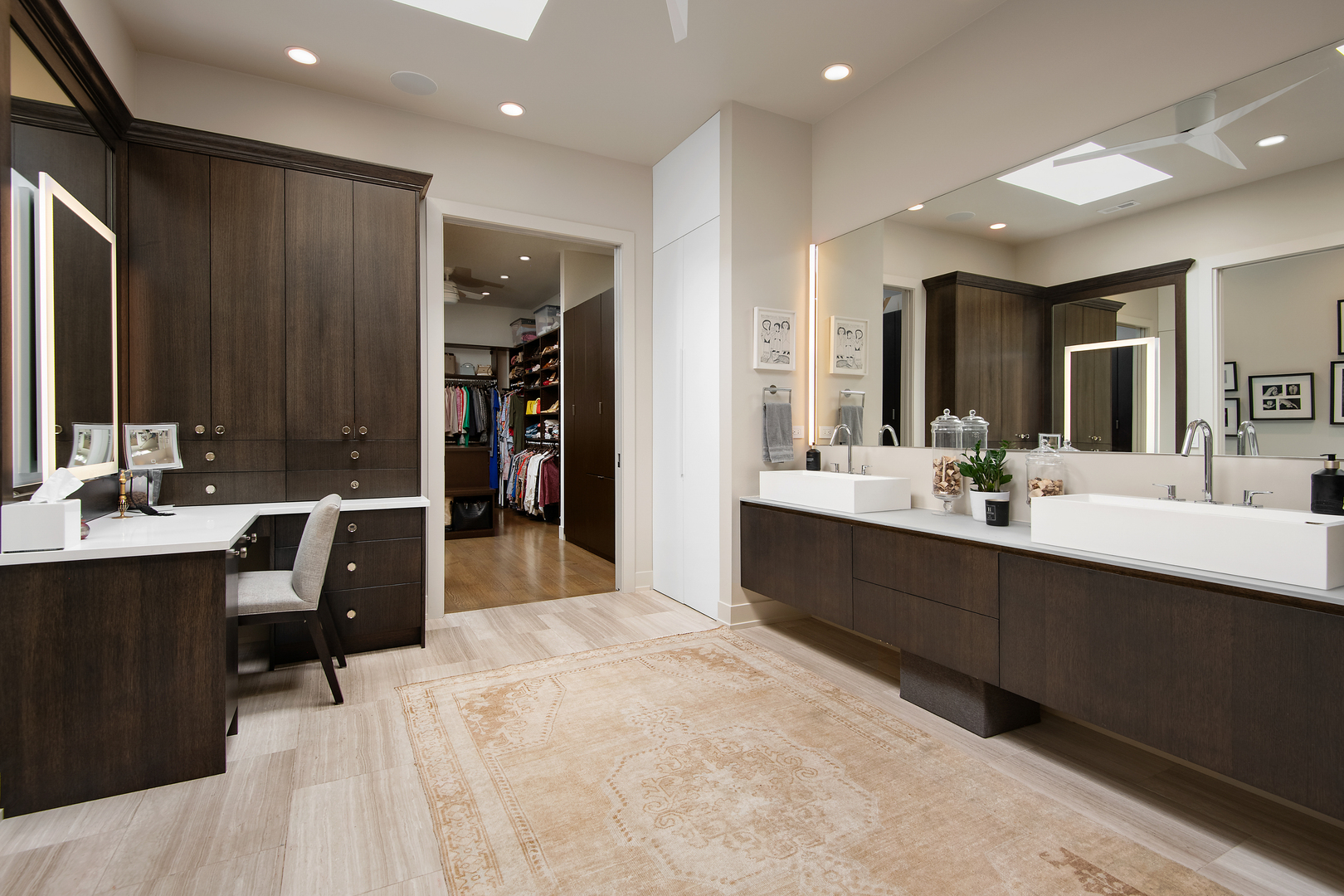 1622 N Wolcott Avenue