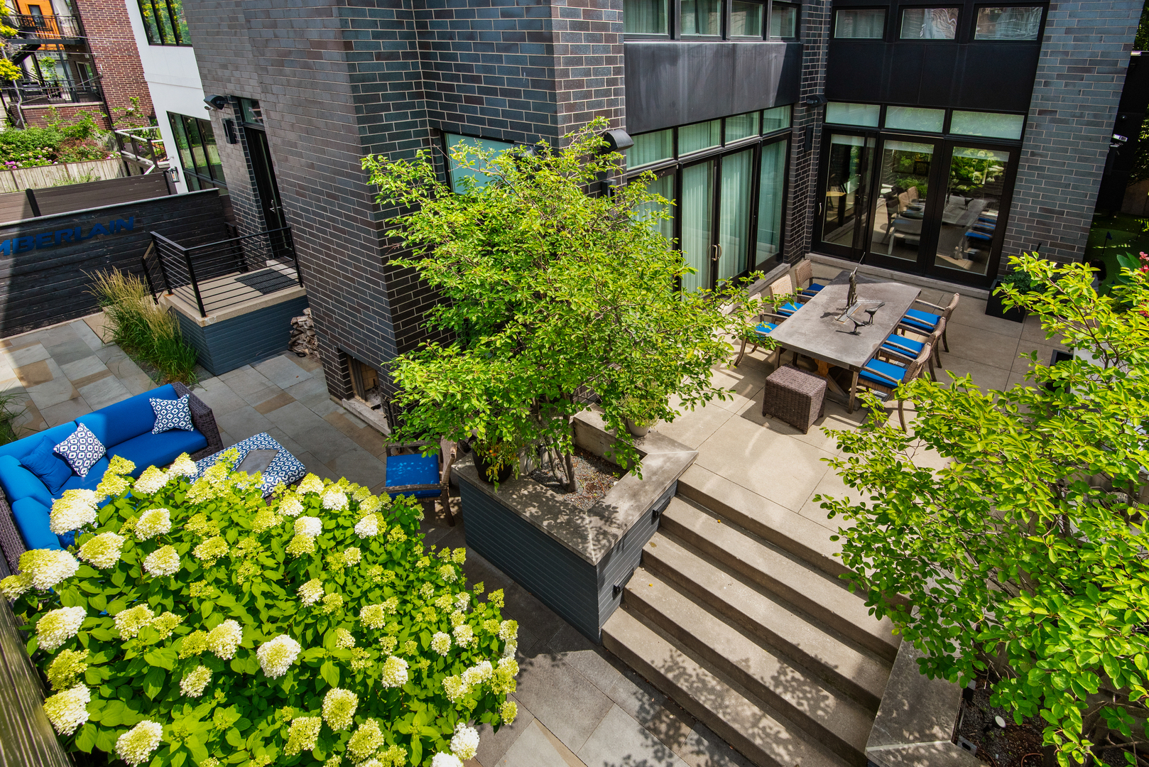 1622 N Wolcott Avenue