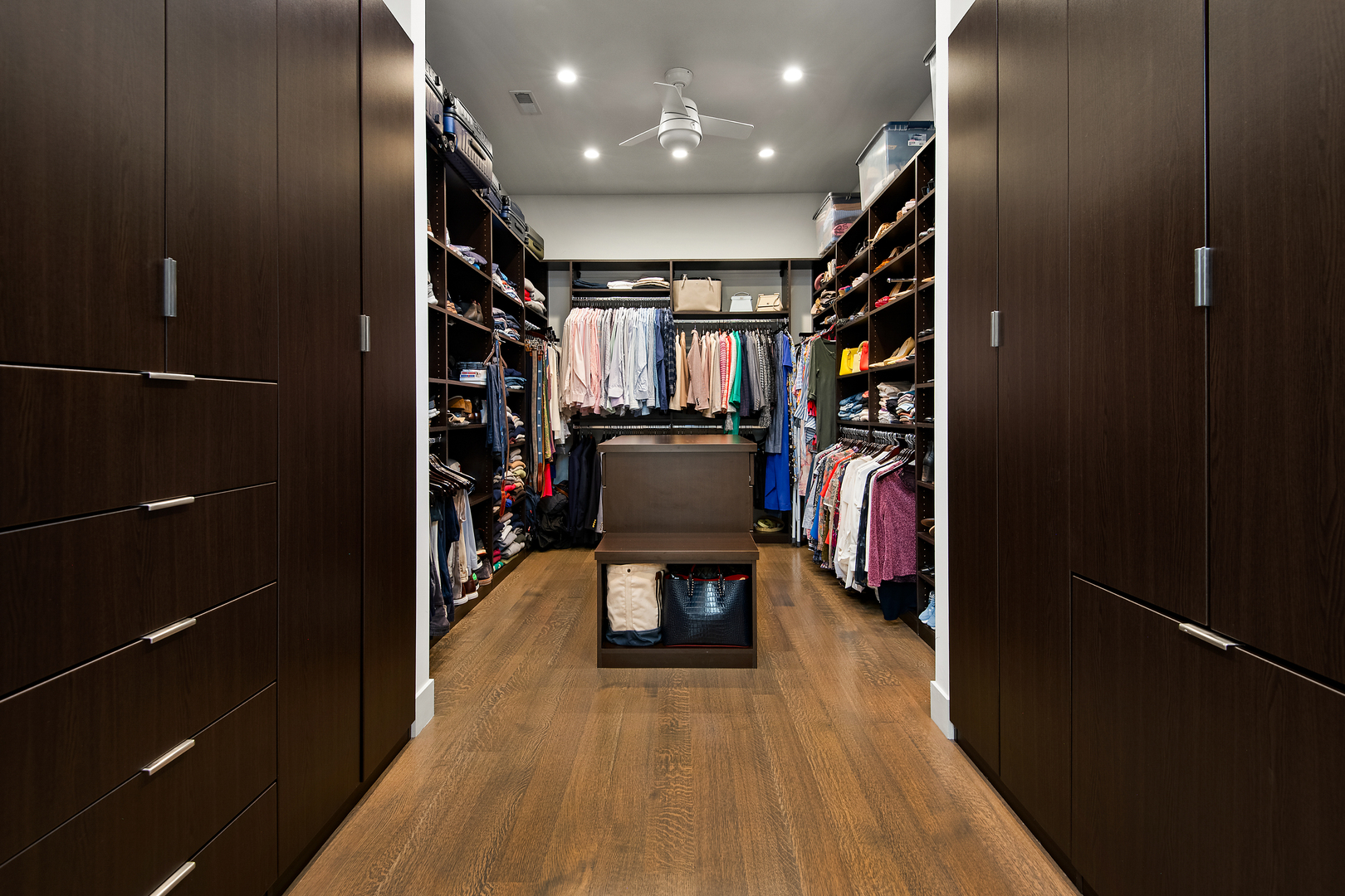 1622 N Wolcott Avenue