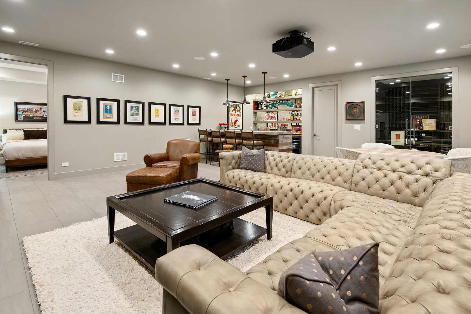 1622 N Wolcott Avenue