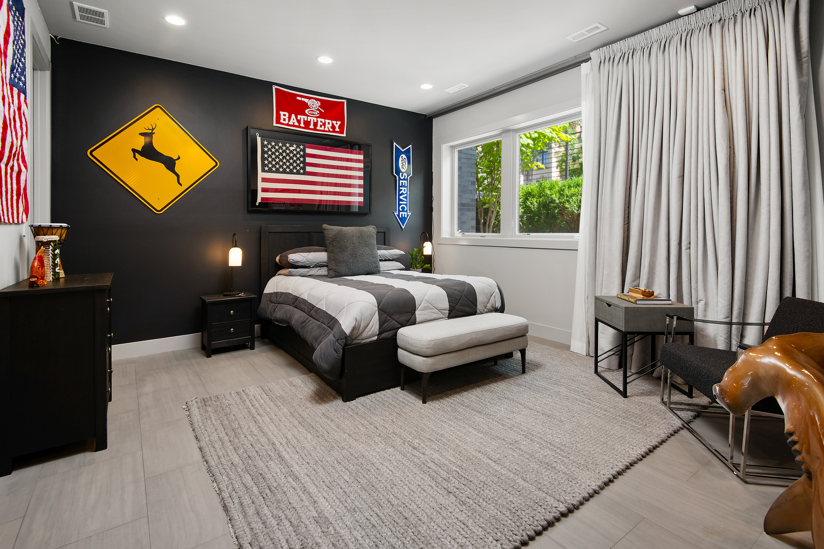 1622 N Wolcott Avenue