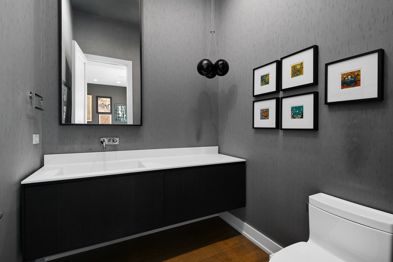 1622 N Wolcott Avenue