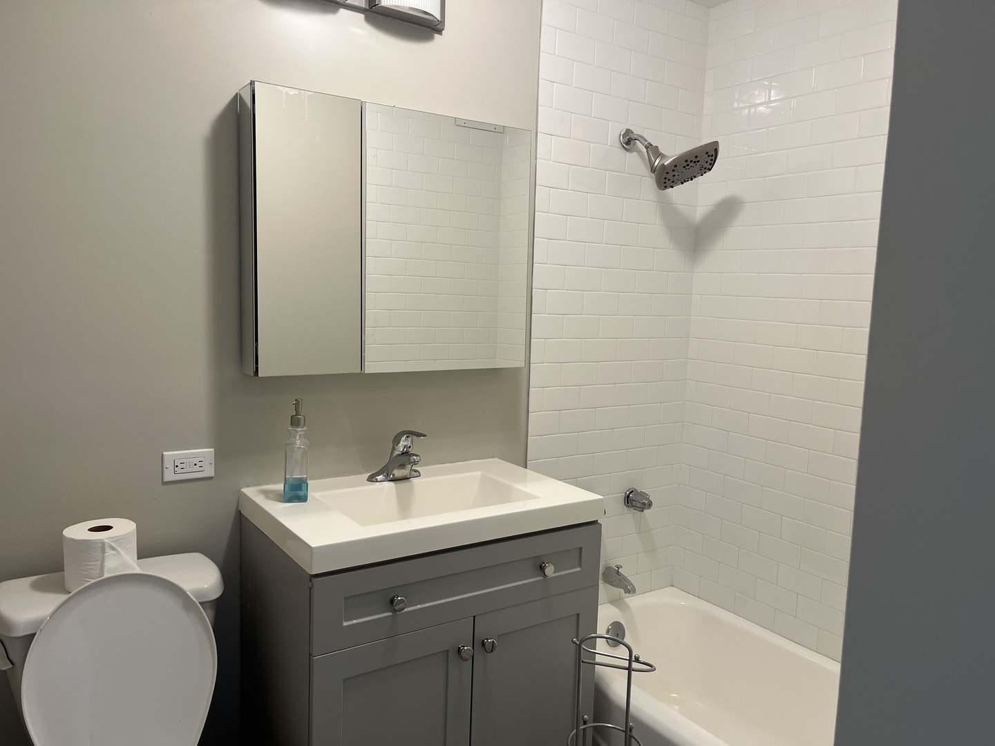 1360 N Sandburg Terrace Unit: 201