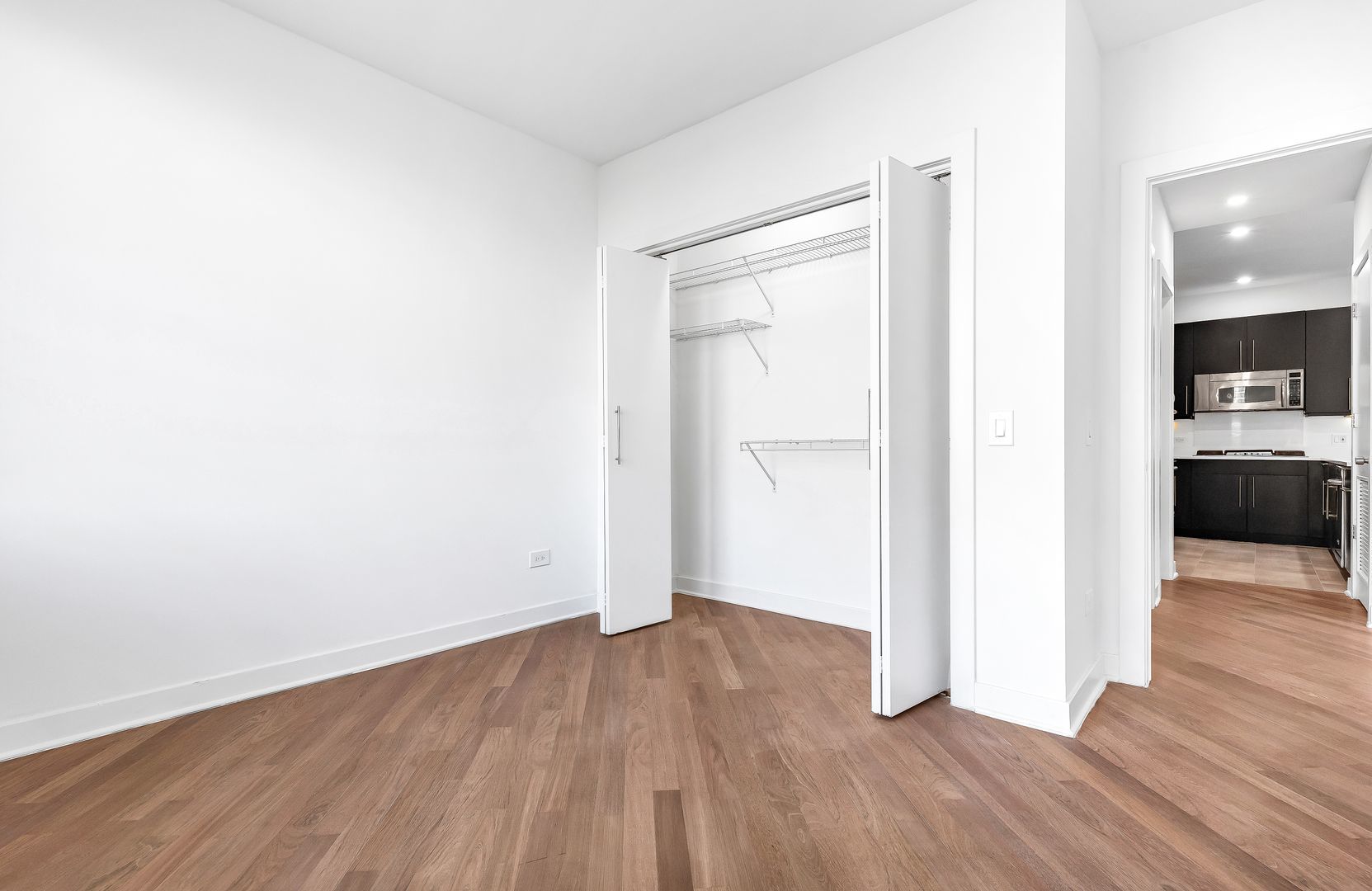 914 W Hubbard Street Unit: 305