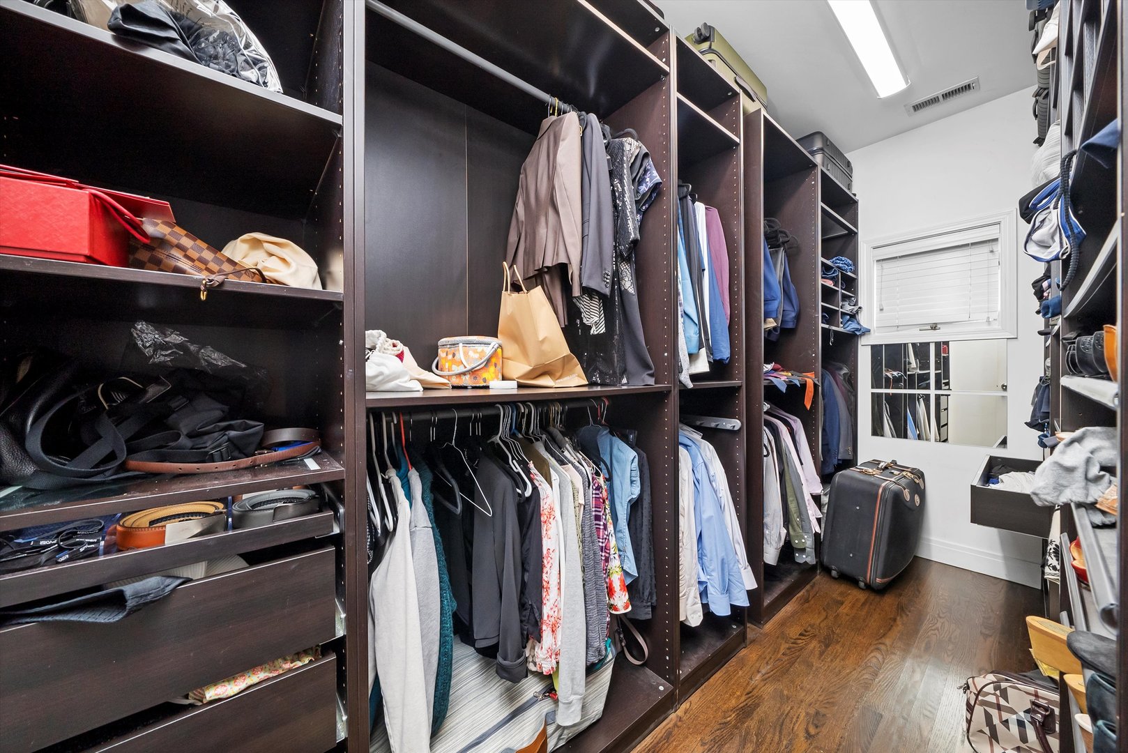 1336 S Indiana Avenue