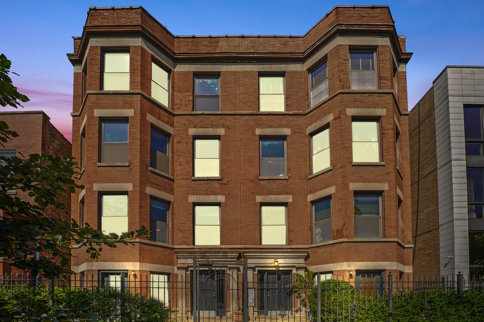 2332 W HURON Street Unit: 2W