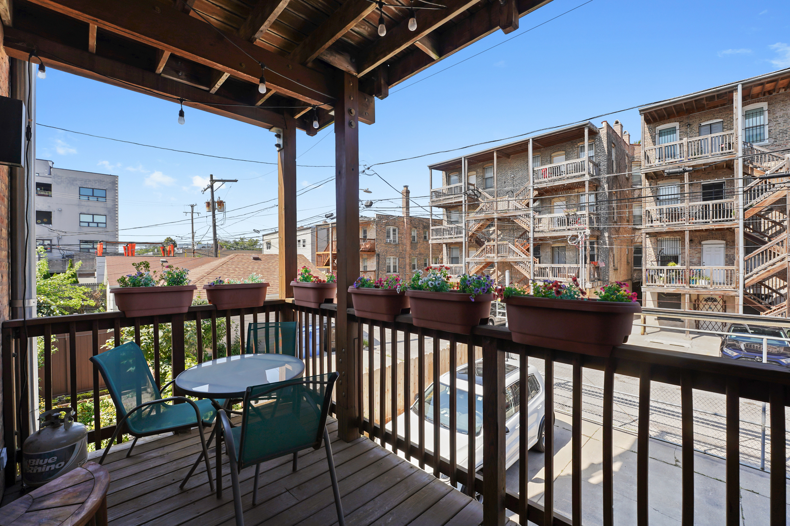 2332 W HURON Street Unit: 2W