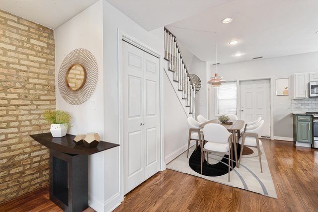 3750 N Wilton Avenue Unit: 5