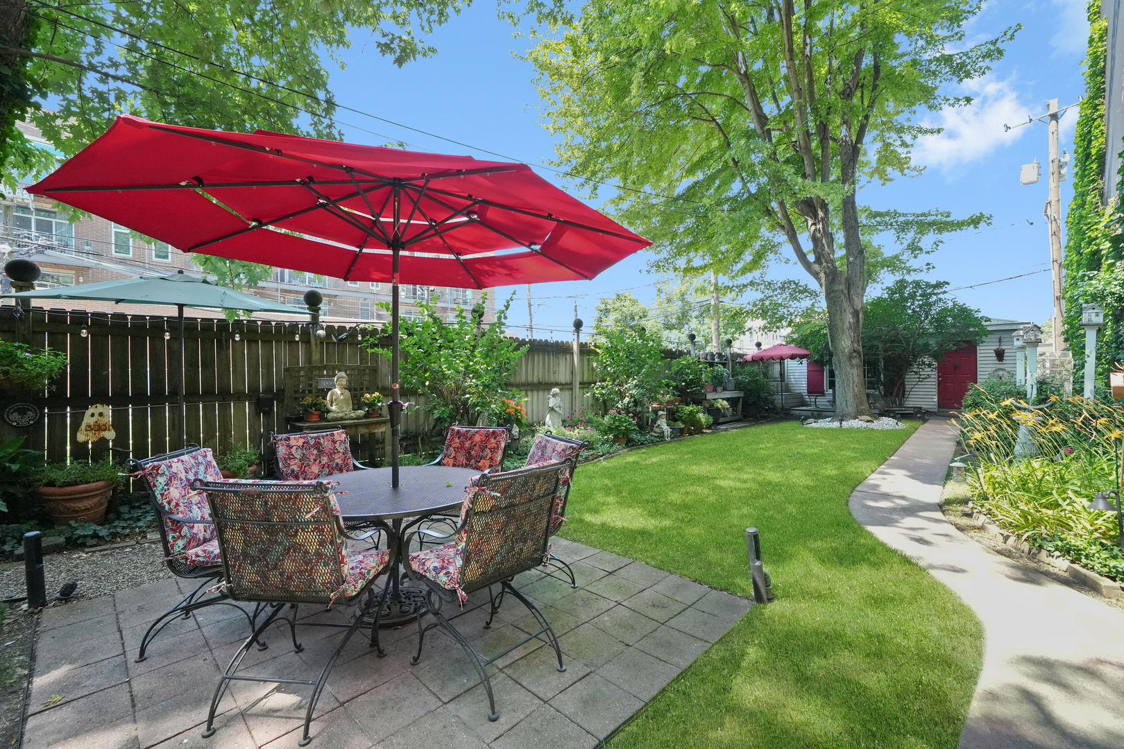 1530 W Monroe Street