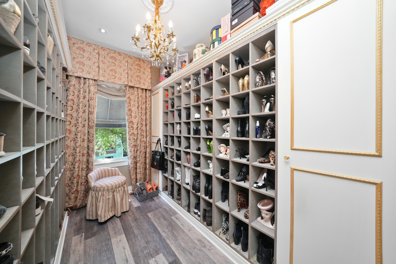 1530 W Monroe Street