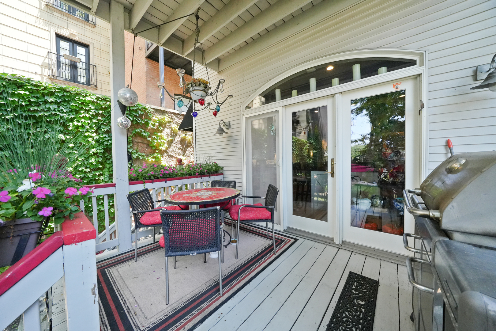 1530 W Monroe Street