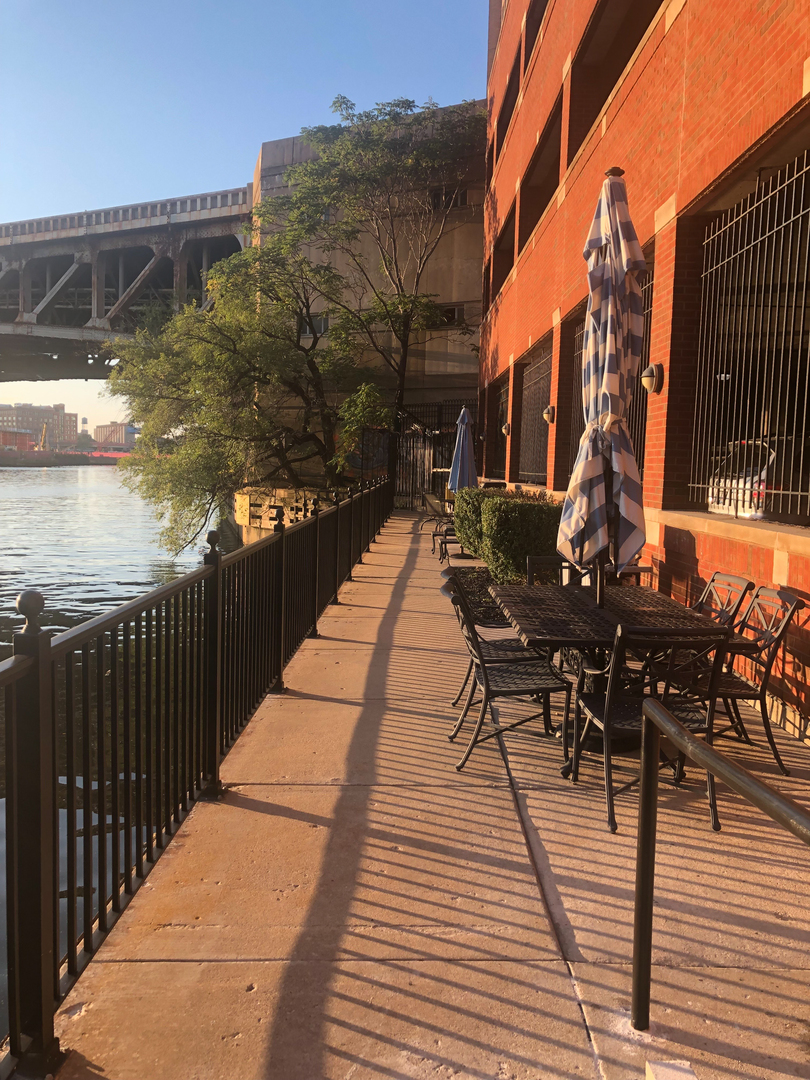 550 N Kingsbury Street Unit: 312