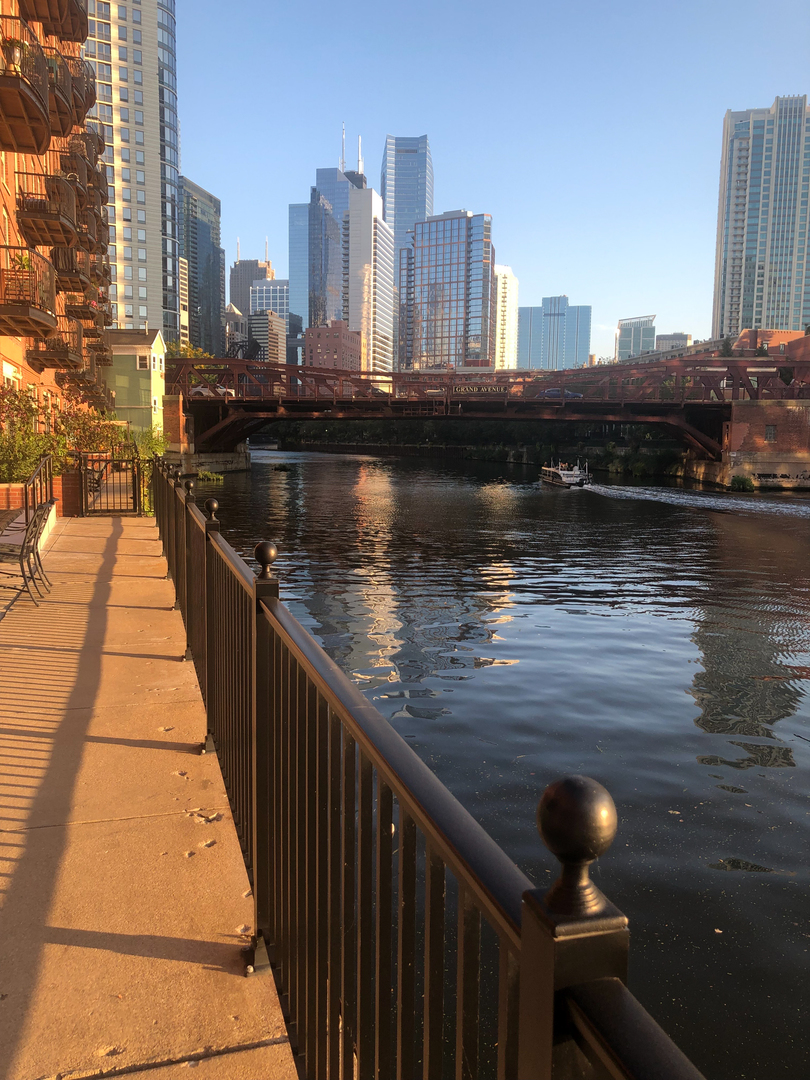550 N Kingsbury Street Unit: 312