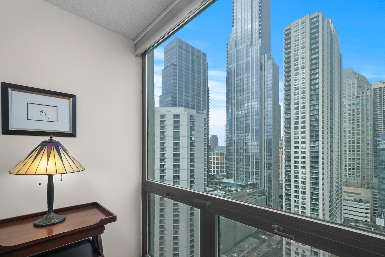 70 W Huron Street Unit: 2604