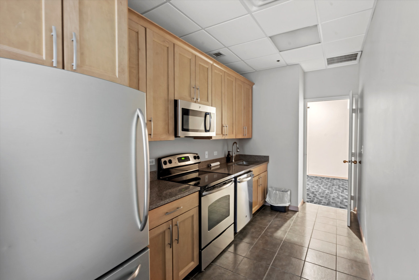 70 W Huron Street Unit: 2604