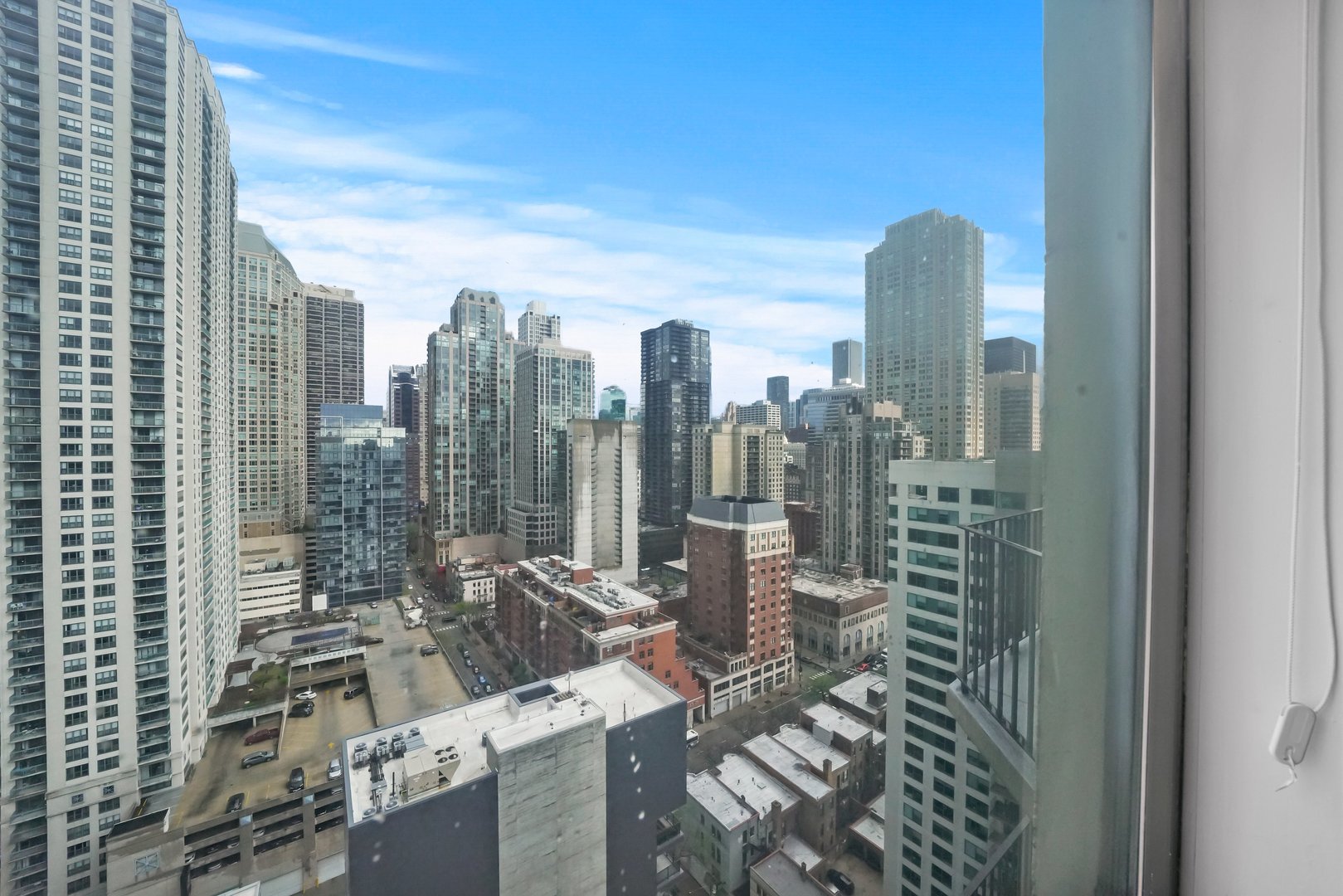70 W Huron Street Unit: 2604