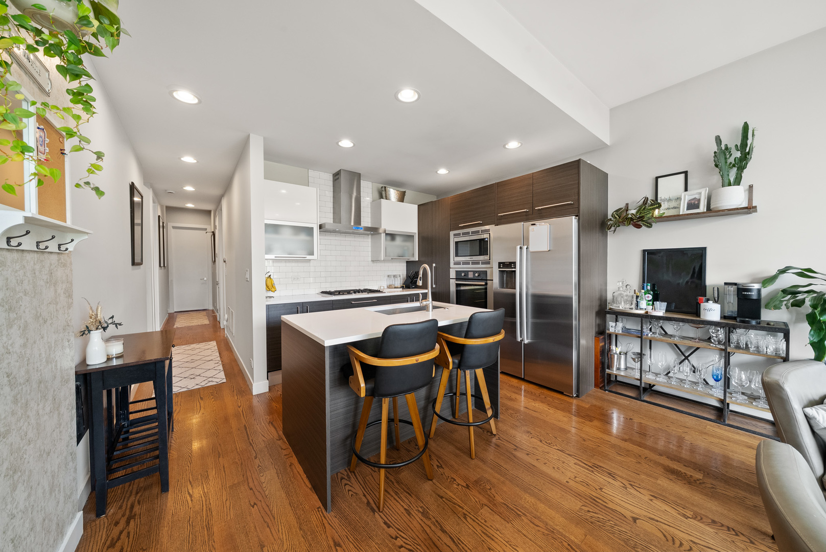 1936 W Armitage Avenue Unit: 3E