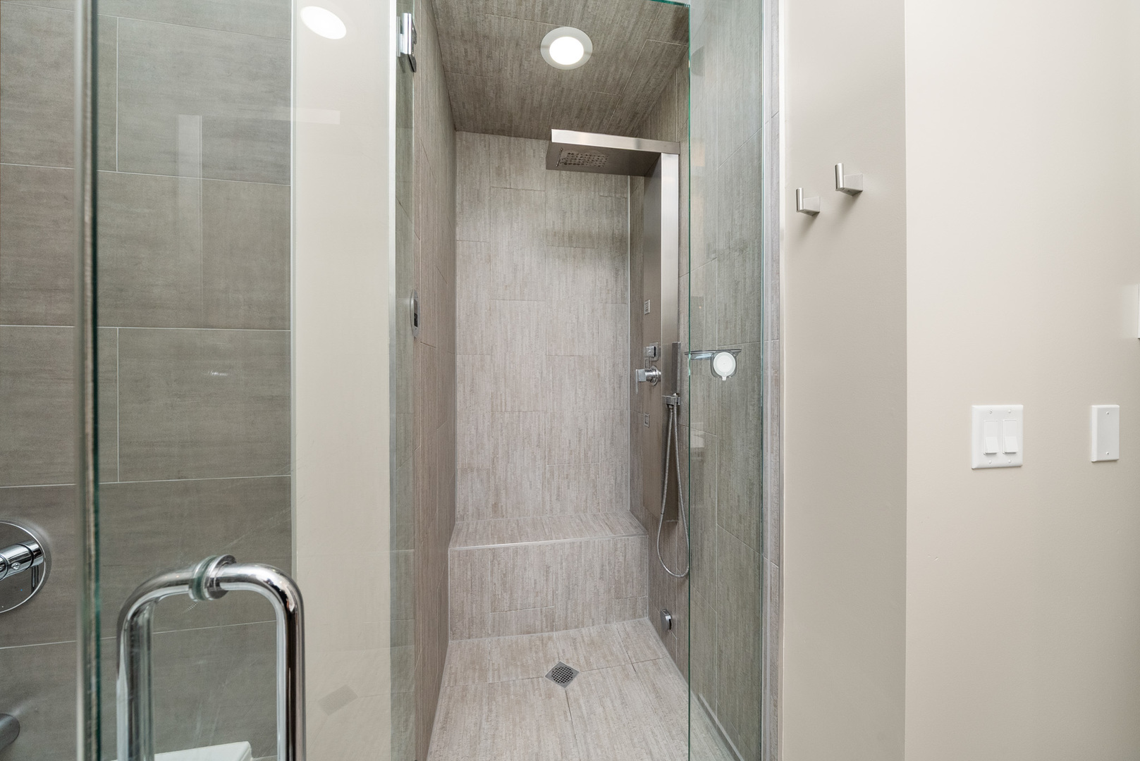 1936 W Armitage Avenue Unit: 3E