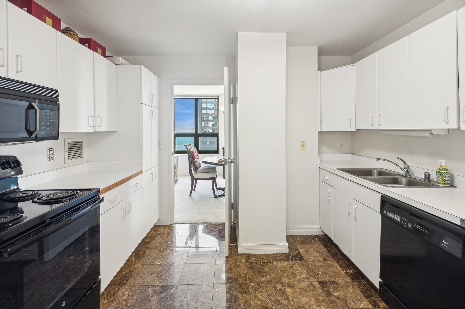 401 E ONTARIO Street Unit: 4106