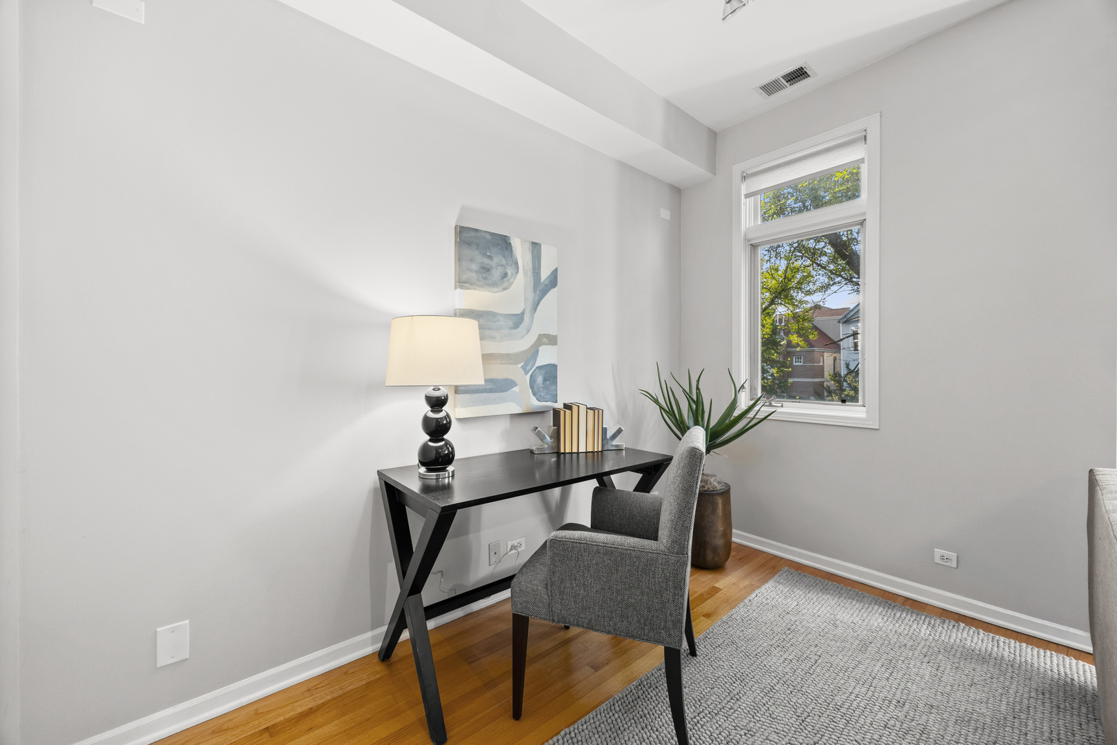 1326 W School Street Unit: 2