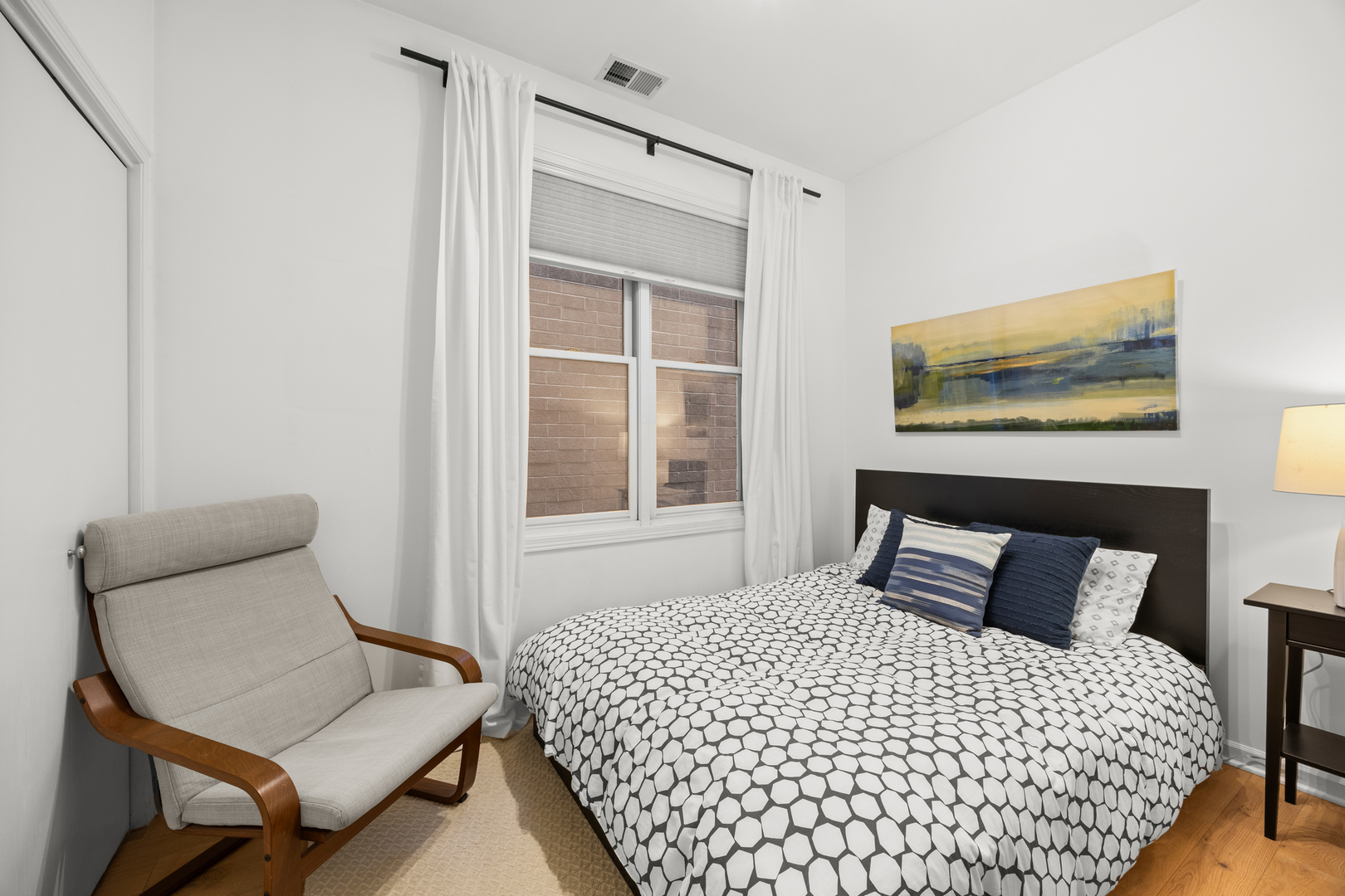 1326 W School Street Unit: 2