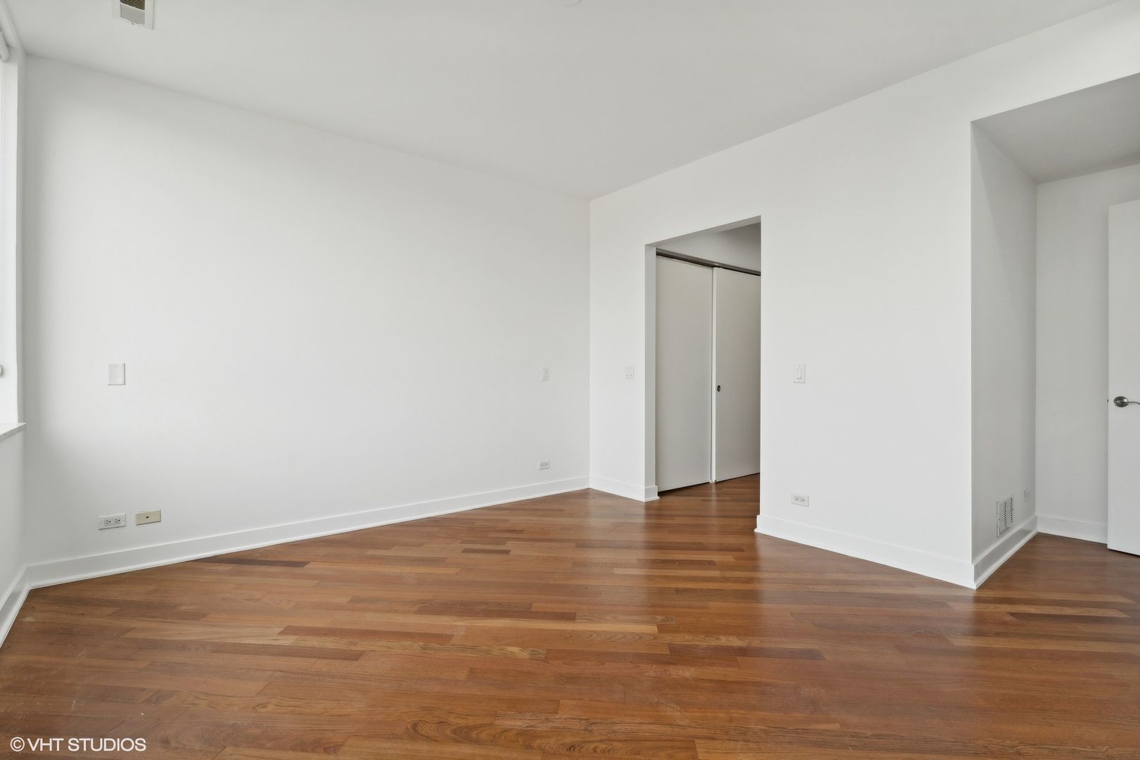 914 W Hubbard Street Unit: 204