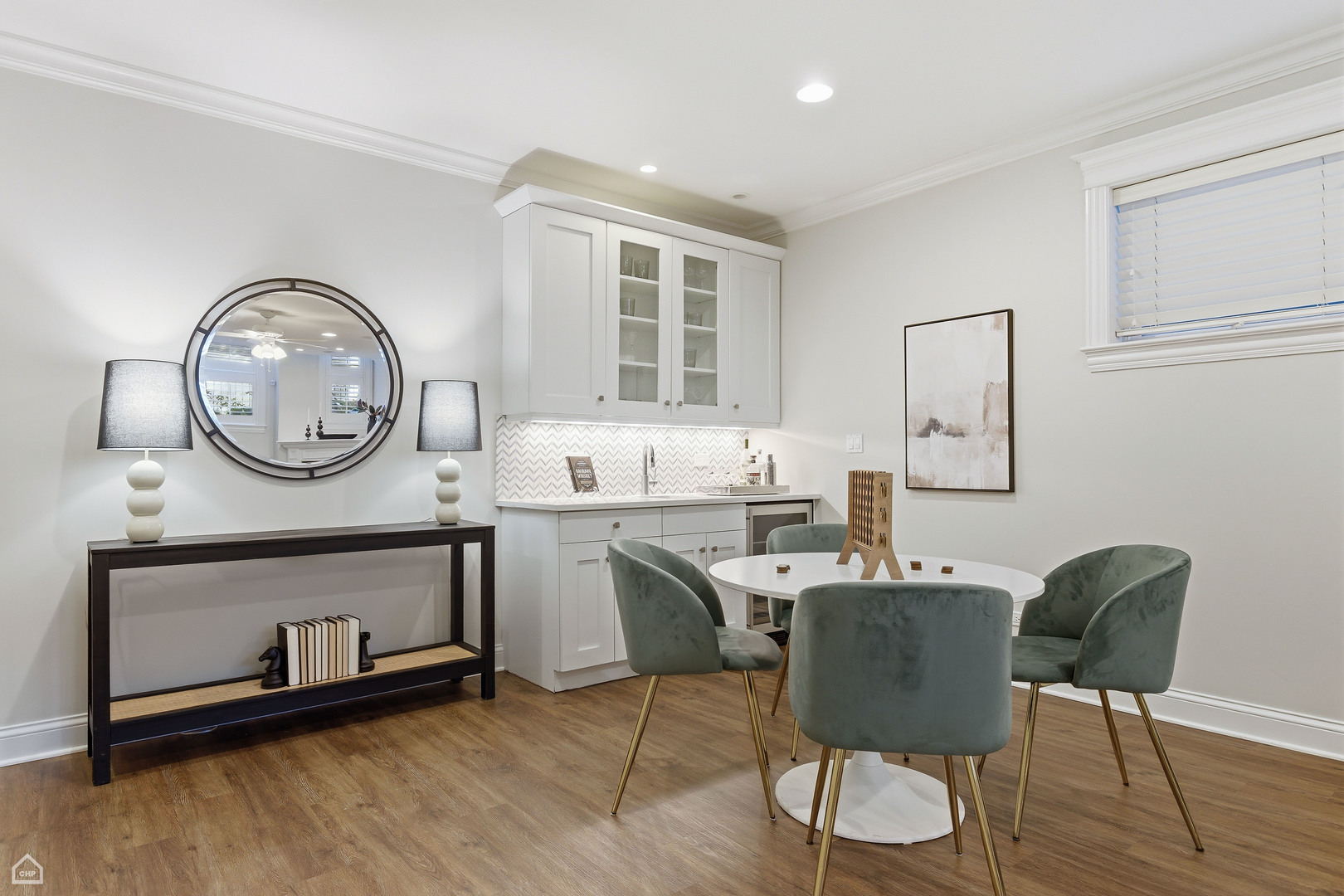 2773 N Kenmore Avenue Unit: 1