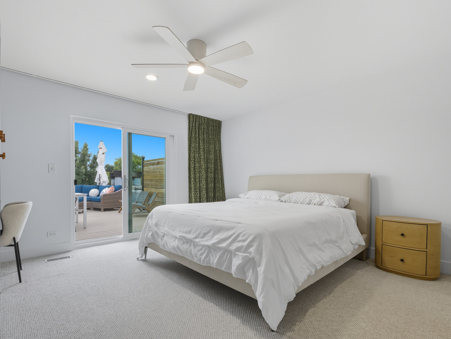 2516 W Bloomingdale Avenue Unit: C