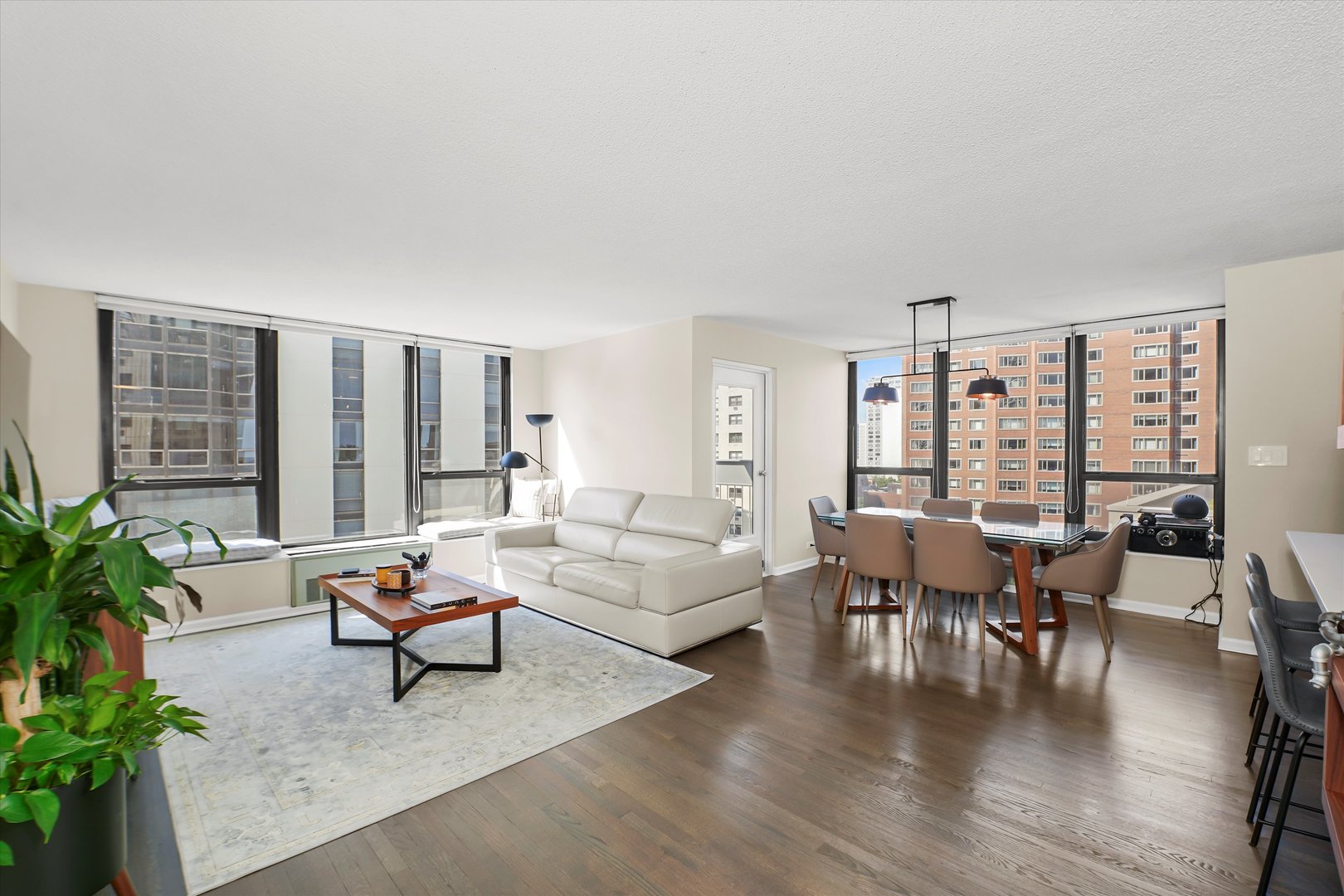 1313 N Ritchie Court Unit: 1304