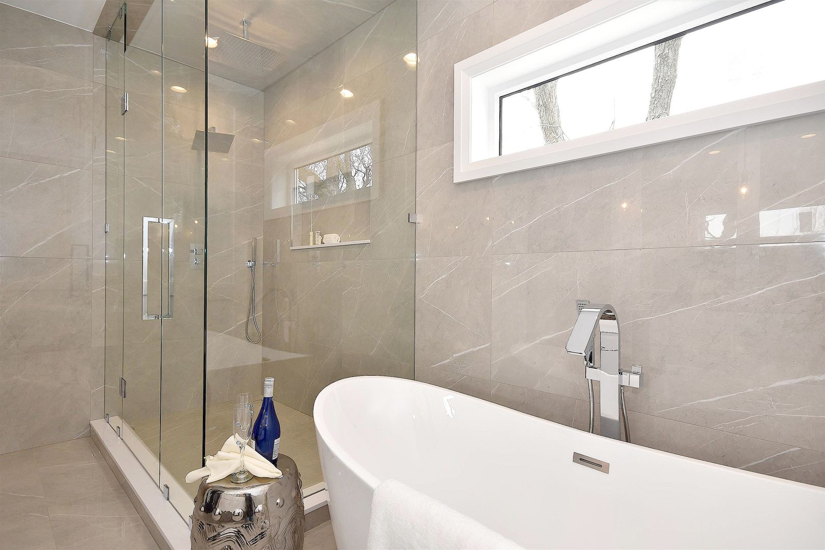 3923 N Bernard Street