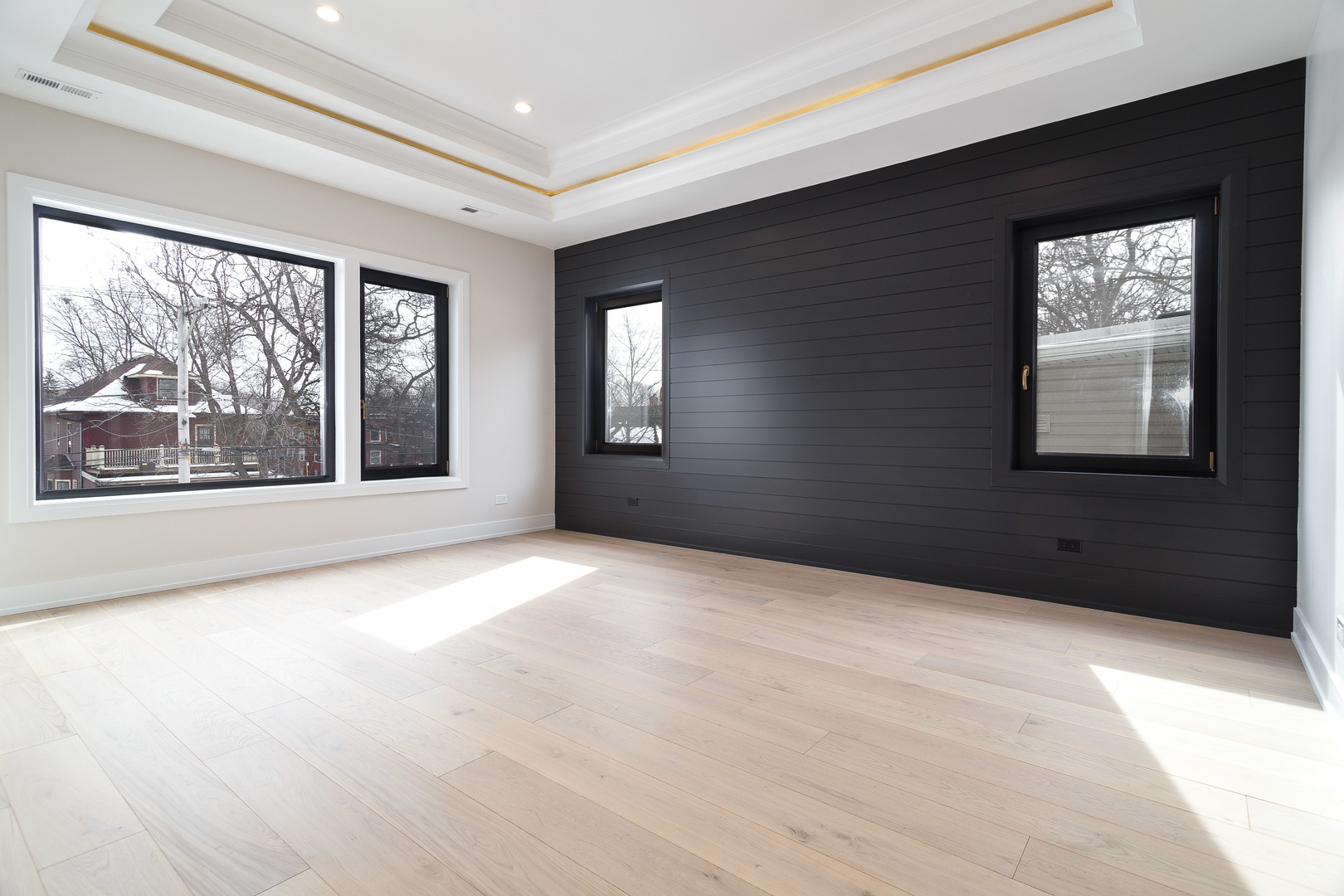 3923 N Bernard Street