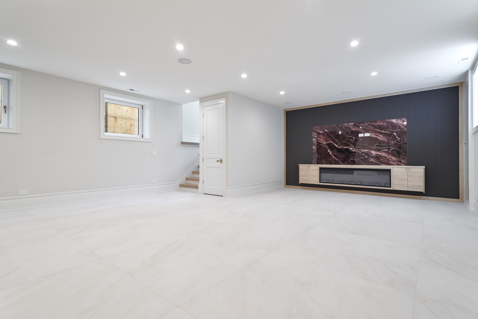 3923 N Bernard Street