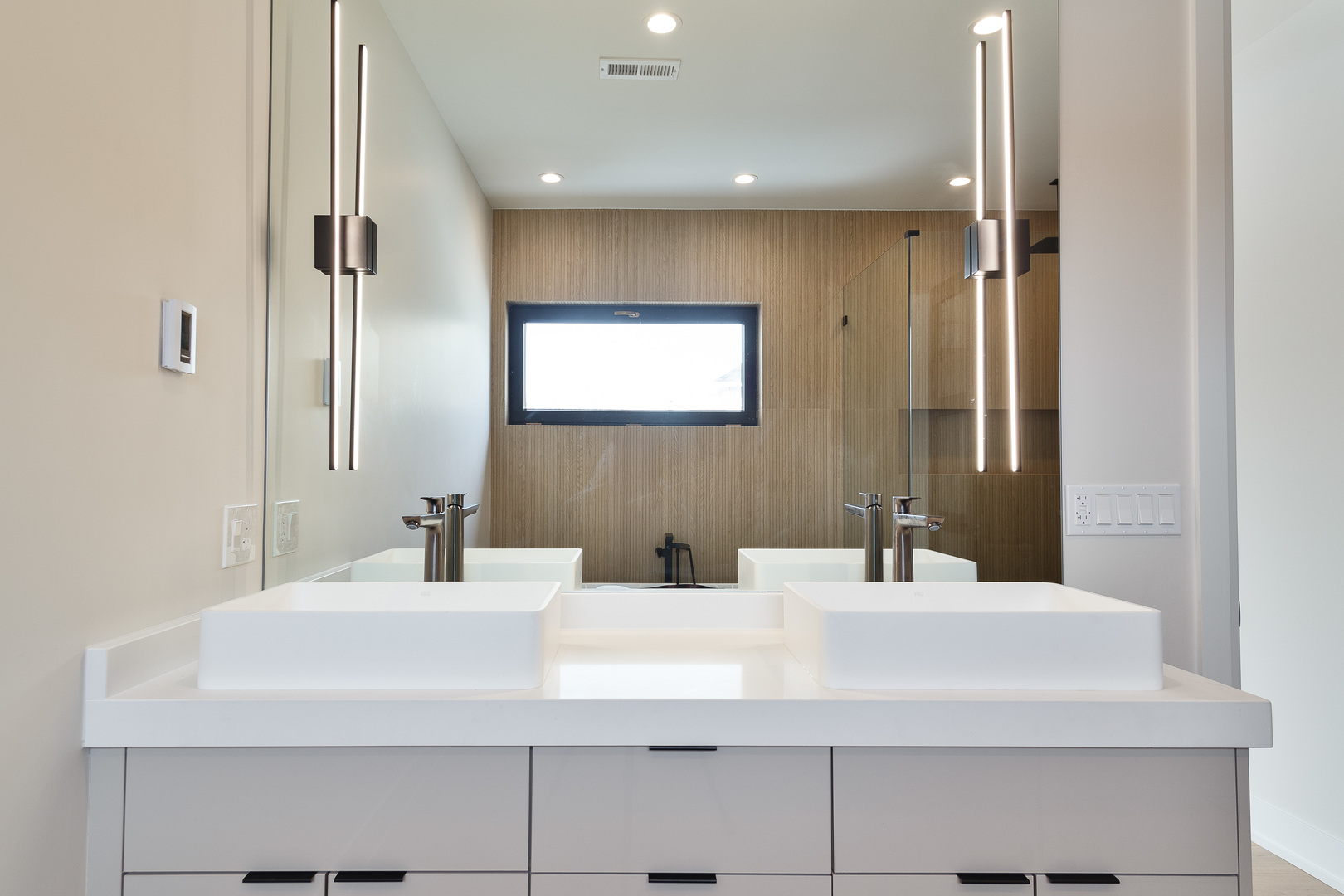 3923 N Bernard Street