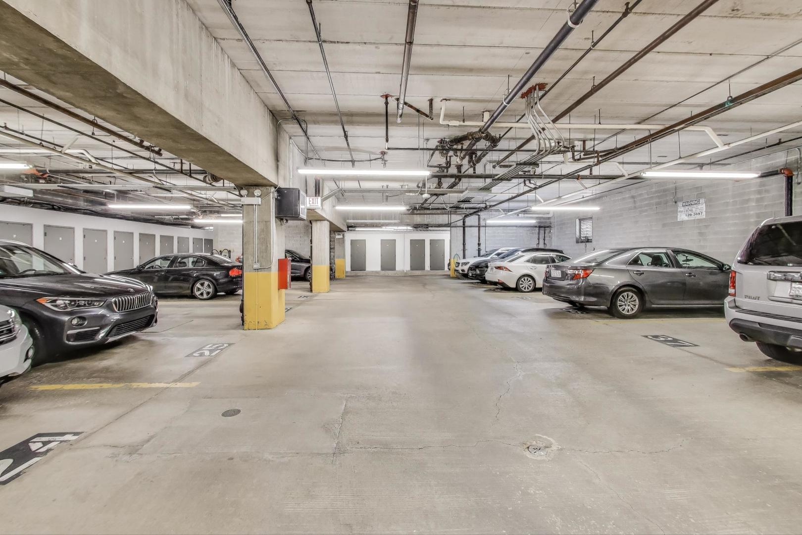 1301 W Washington Boulevard Unit: 604