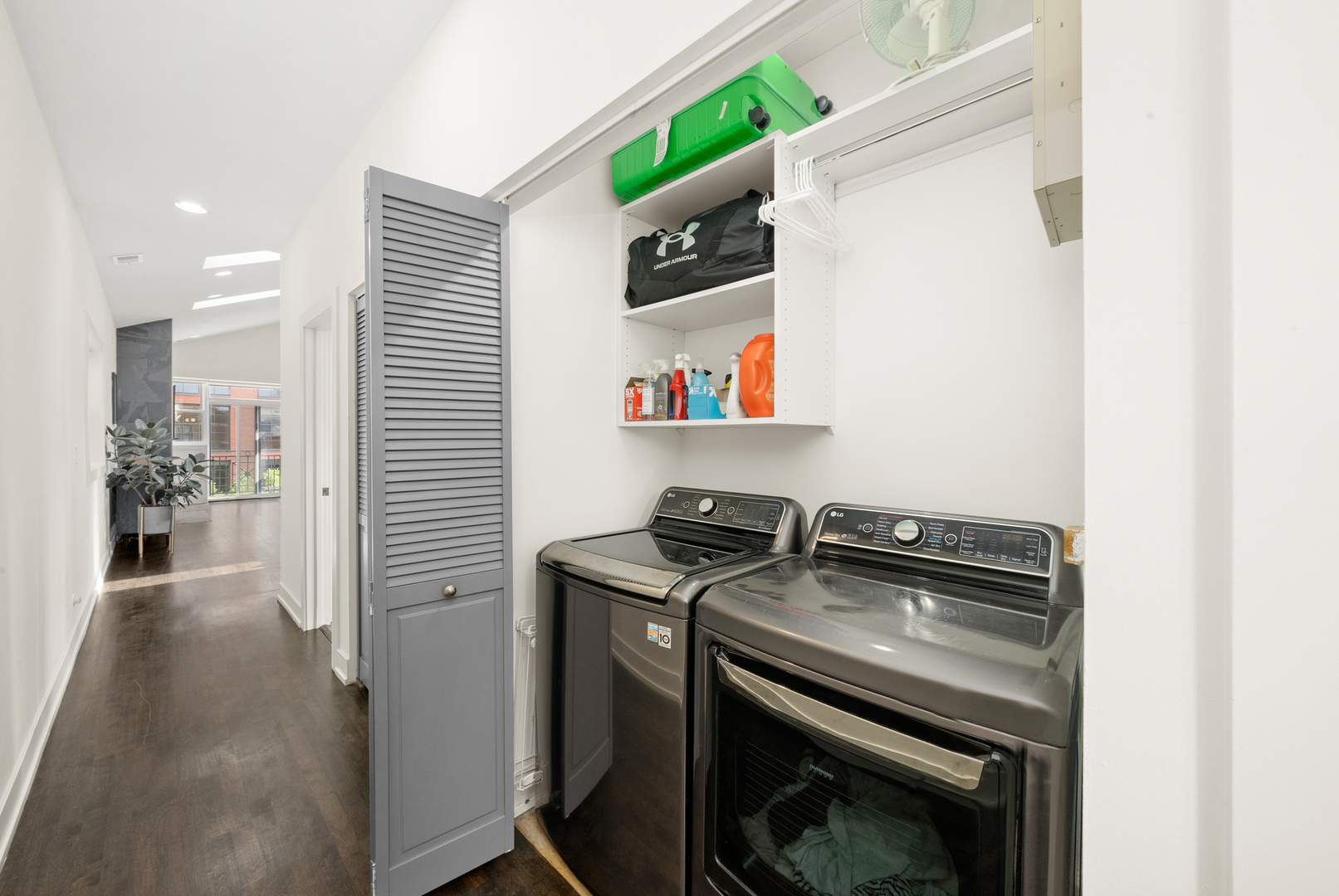 1048 W Fulton Street Unit: 4