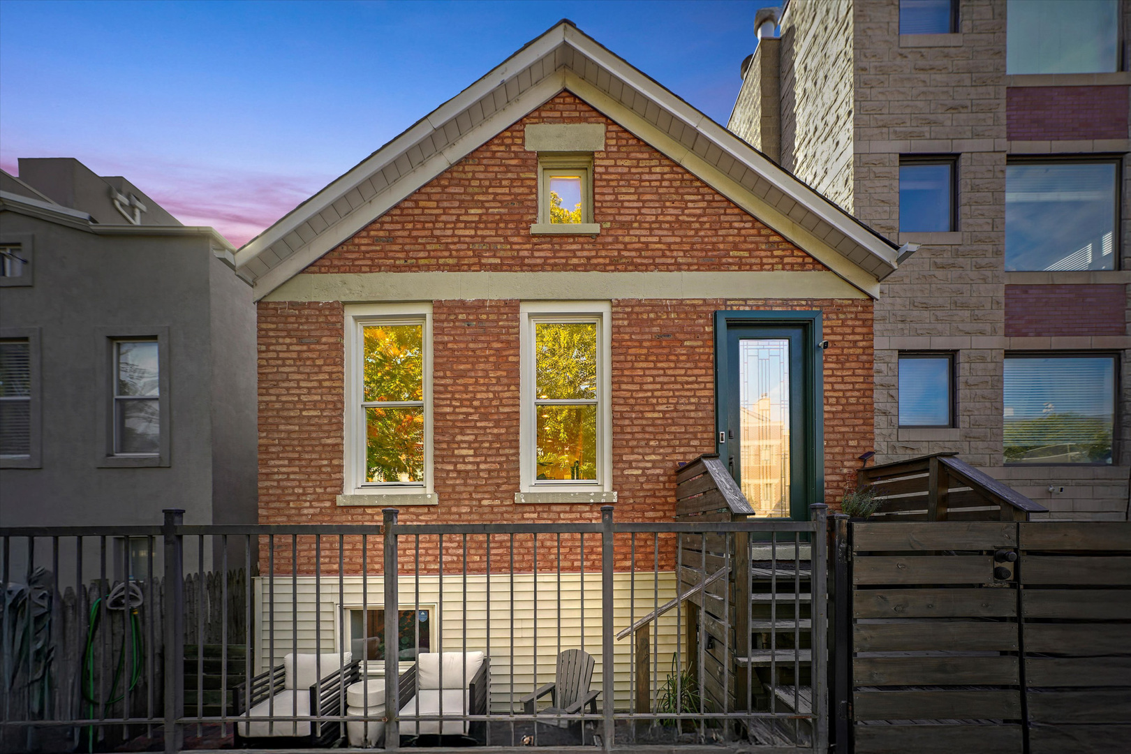 1704 S Newberry Avenue