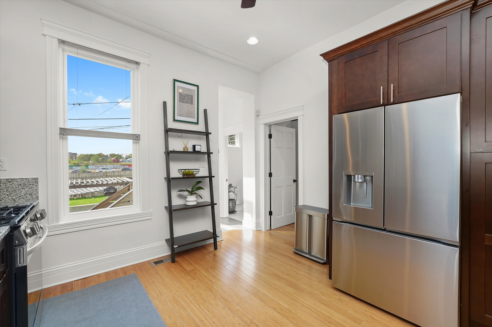 1704 S Newberry Avenue