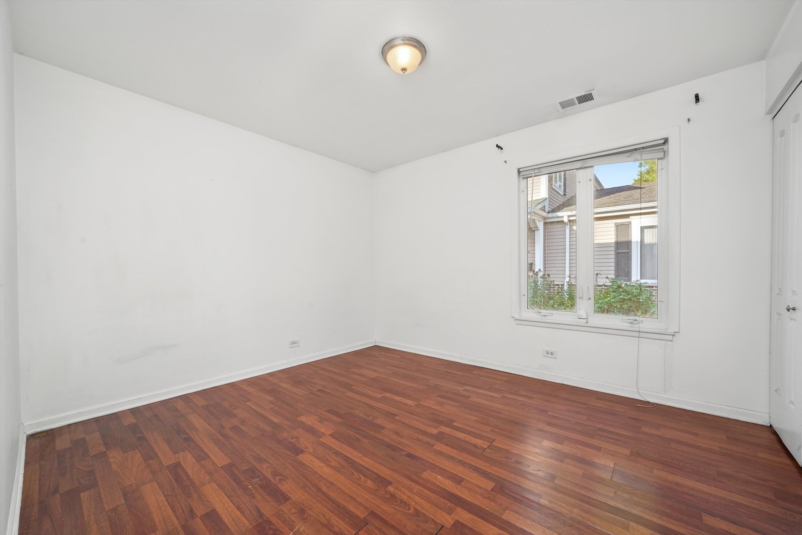 1182 Cove Drive Unit: 152A