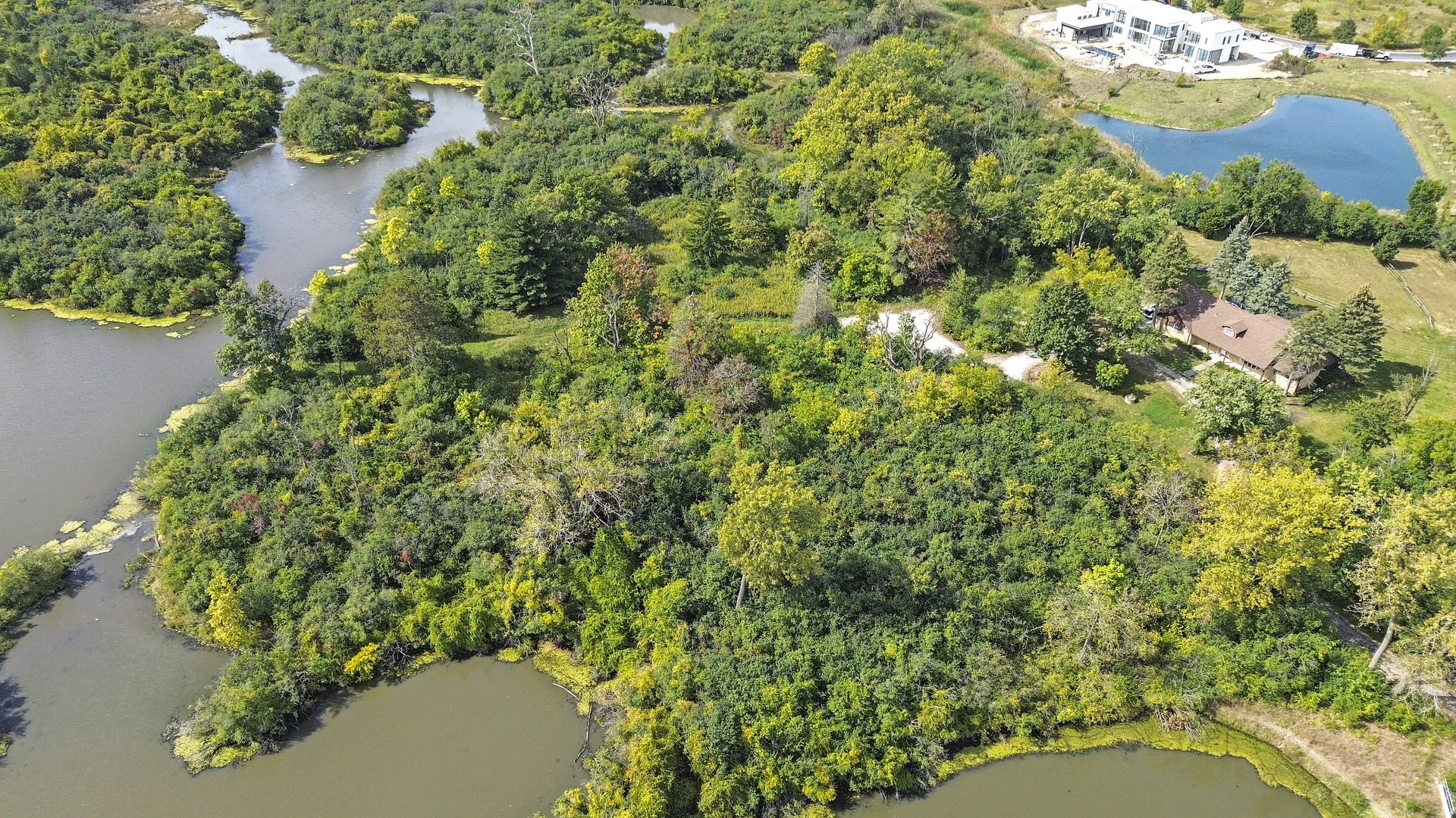 141 Breakenridge Farm Road