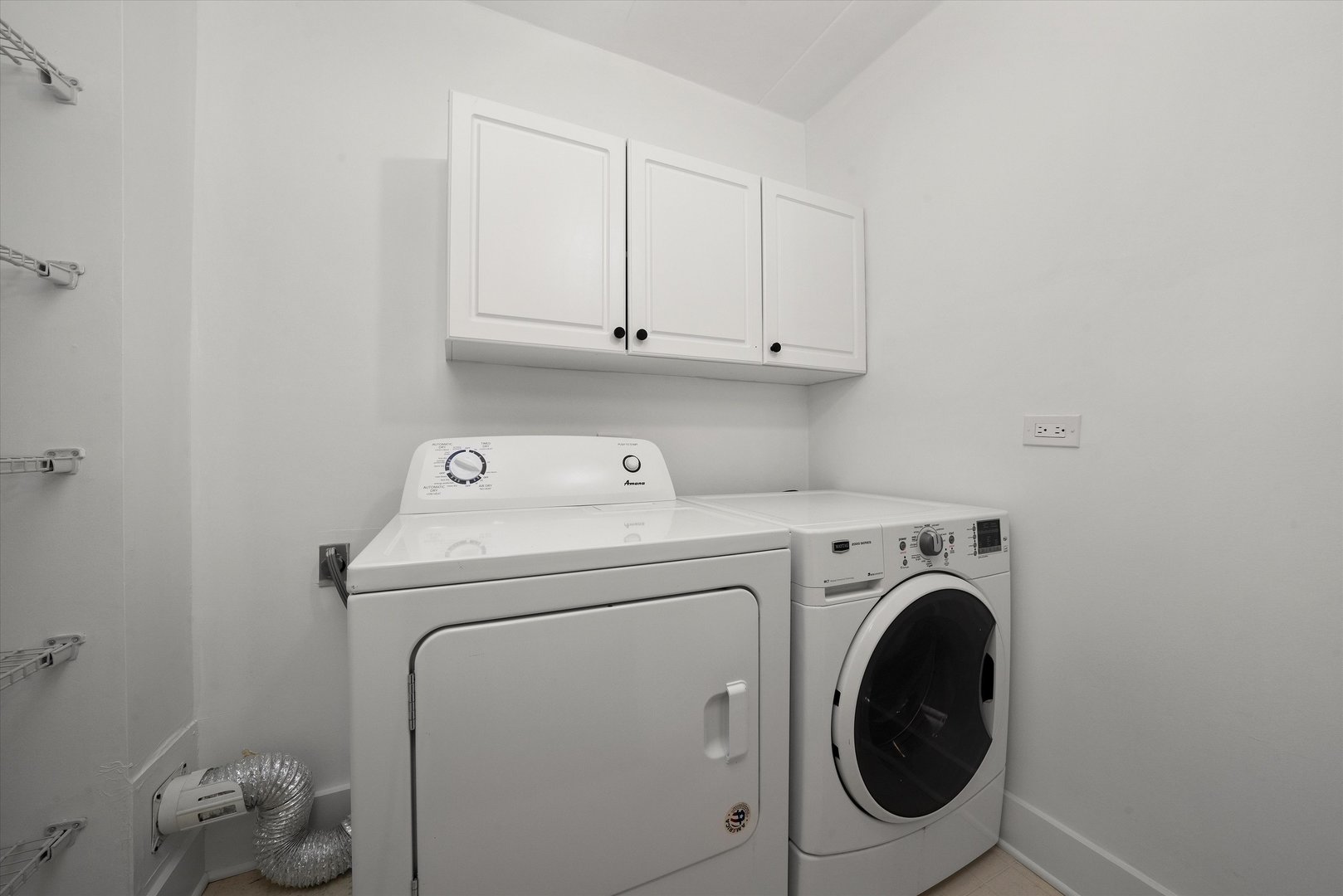 9008 W 140th Street Unit: 2B