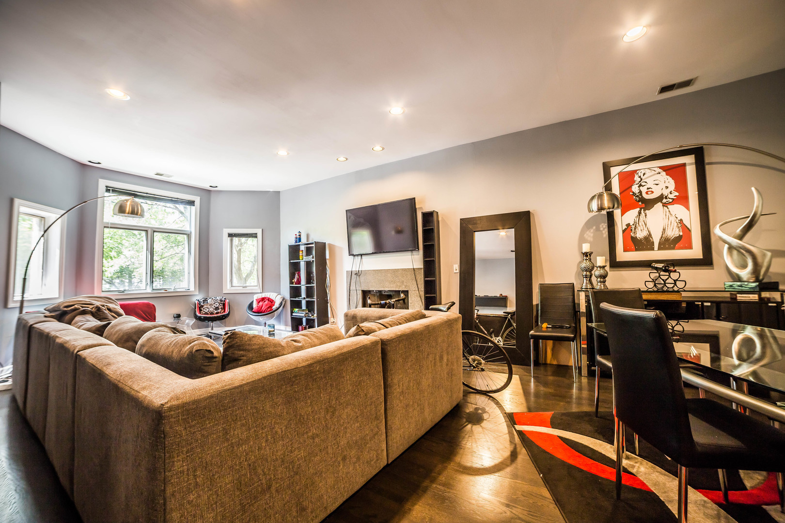 2629 N Ashland Avenue Unit: 2A