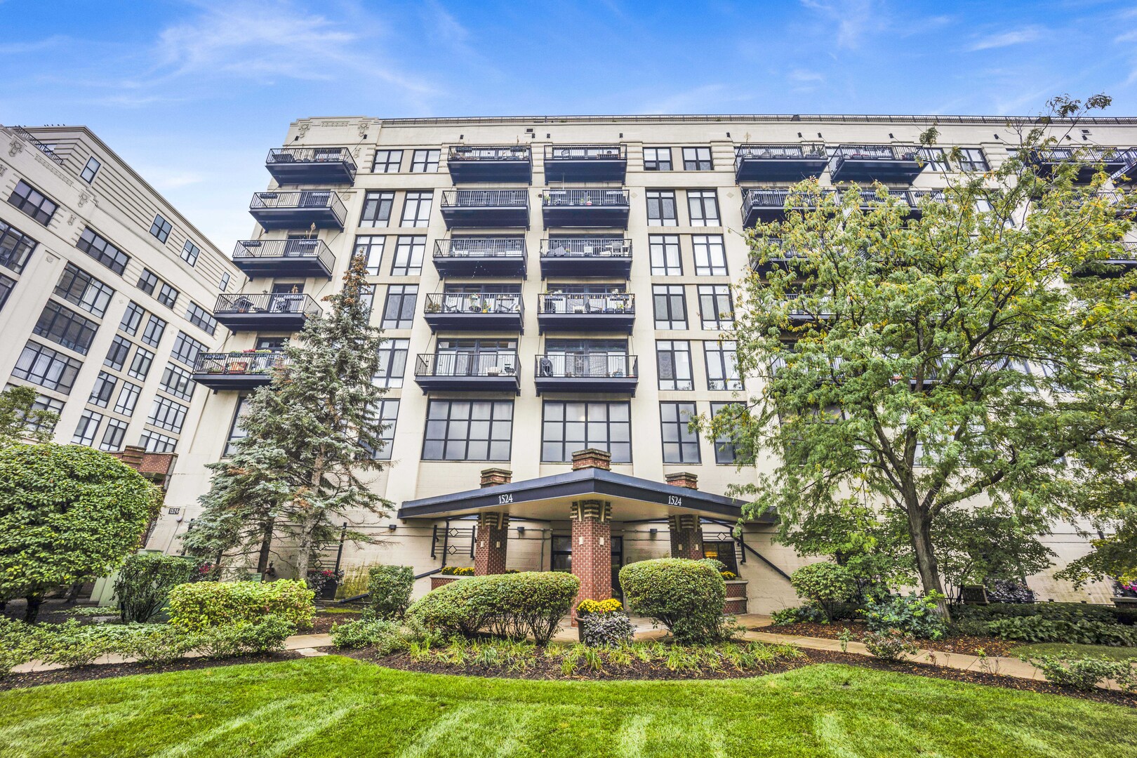 1524 S Sangamon Street Unit: 401