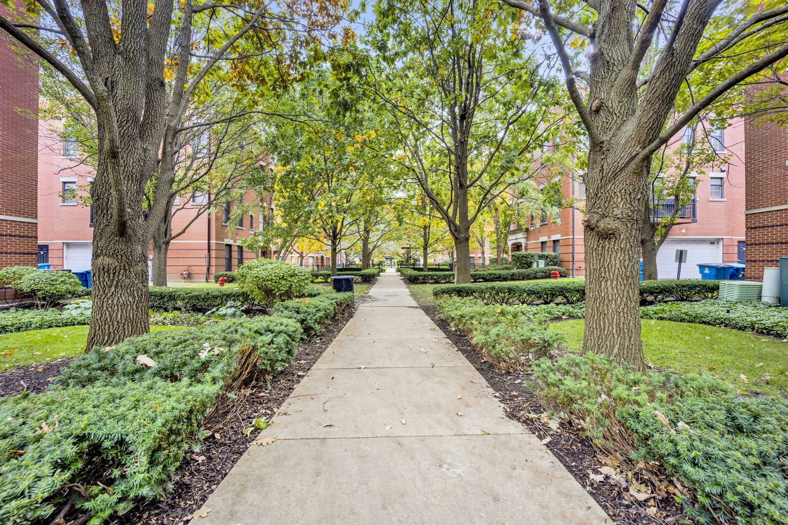 1524 S Sangamon Street Unit: 401