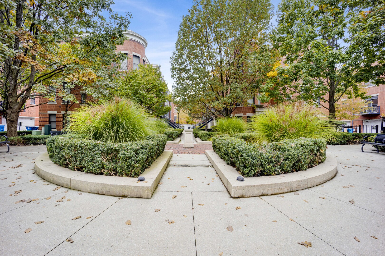 1524 S Sangamon Street Unit: 401